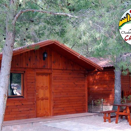 Camping-Bungalows Ciudad De Albarracín Exterior foto